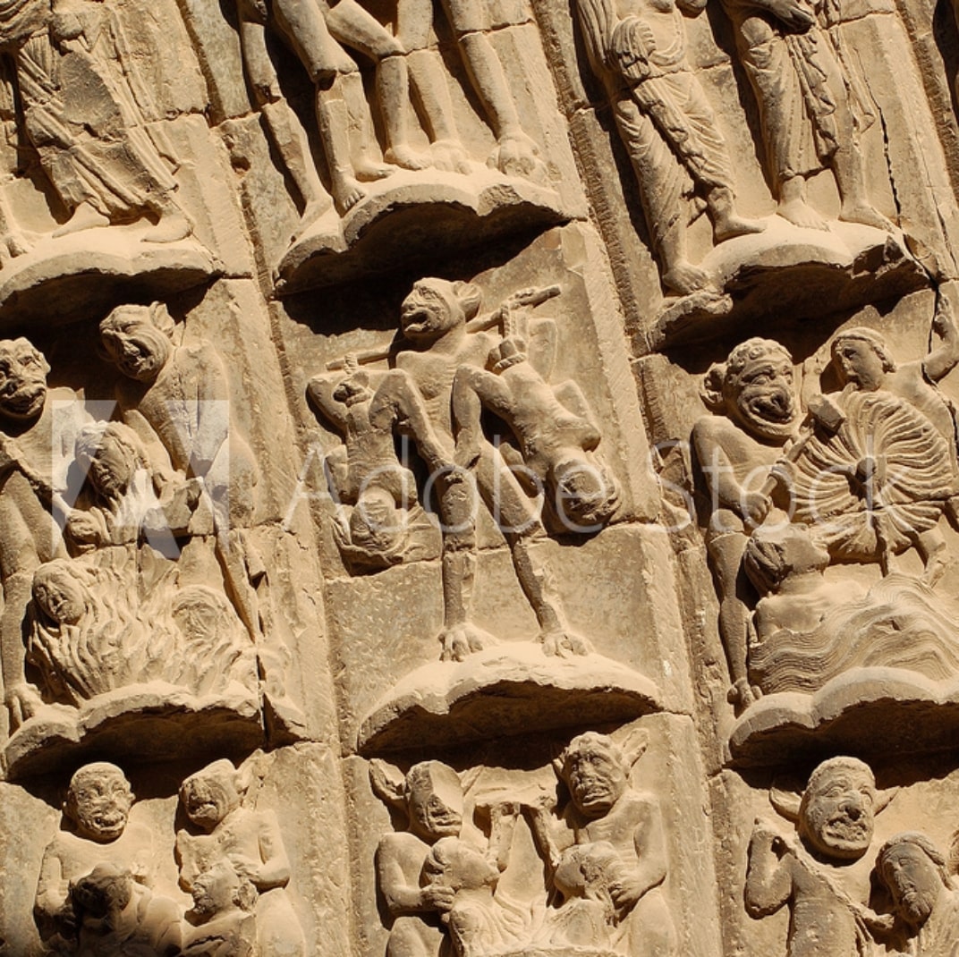 bajo relieve catedral de tudela