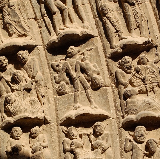 bajo relieve catedral de tudela